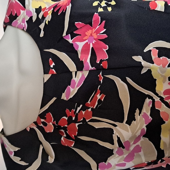 Multi color sleeveless sheath dress size 6 - Picture 3 of 5